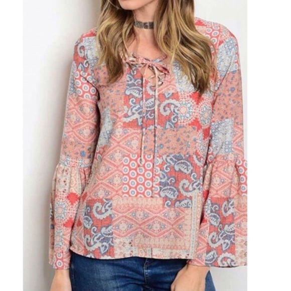 FINAL—AMIS—WOMEN’S BOHO-CHIC LACE-UP FRONT V-NECK DETAIL & FLARED SLEEVES!! BNWT - Picture 7 of 11